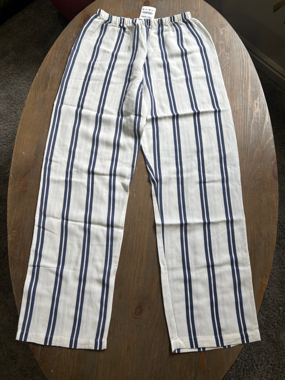 Brandy Melville Casual Pants